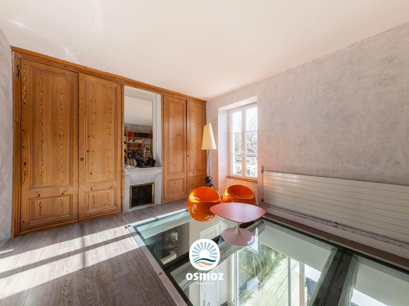 Maison - 450 m² - 14 pièces