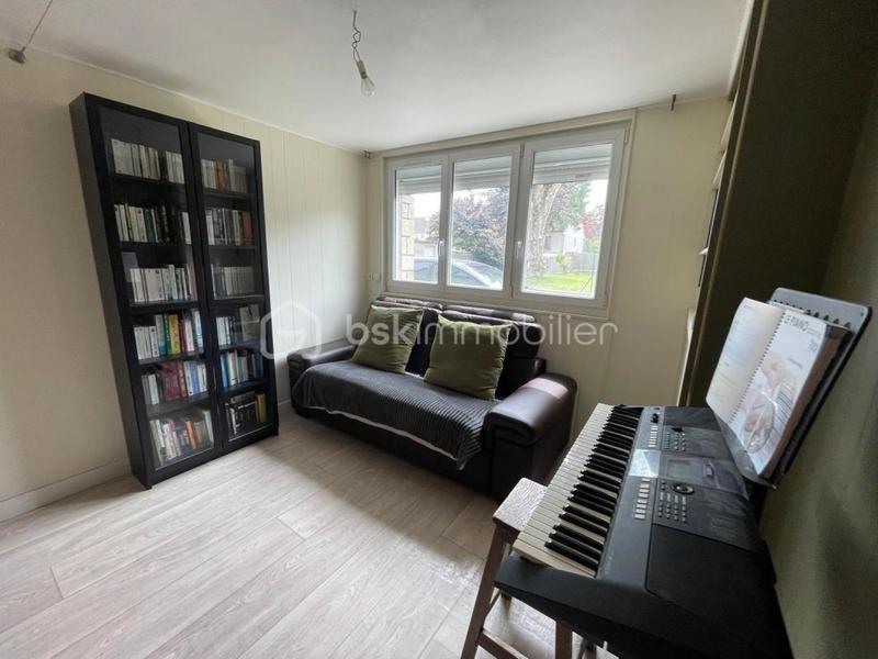 Maison - 168 m² - 8 pièces