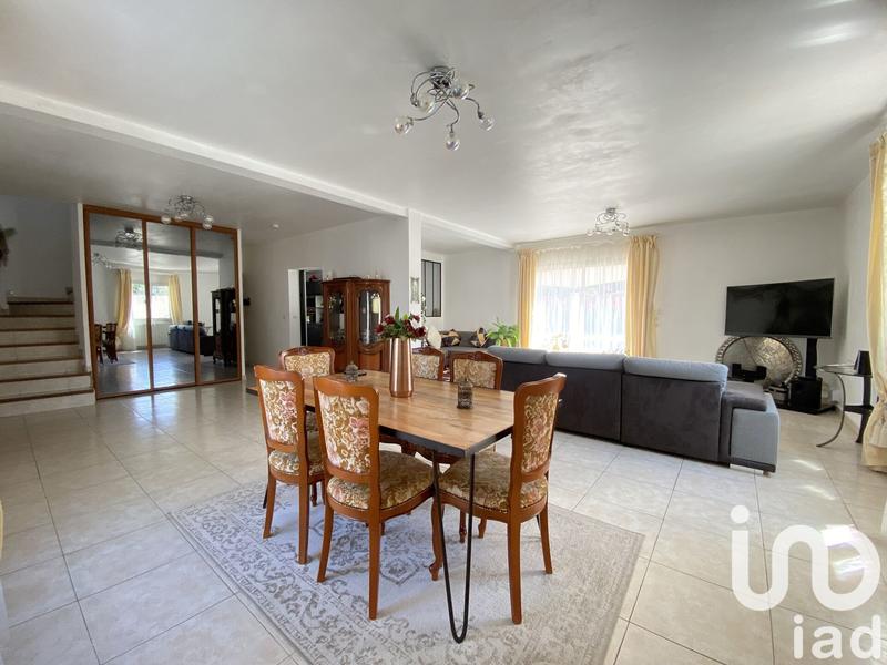 Maison - 195 m² - 8 pièces