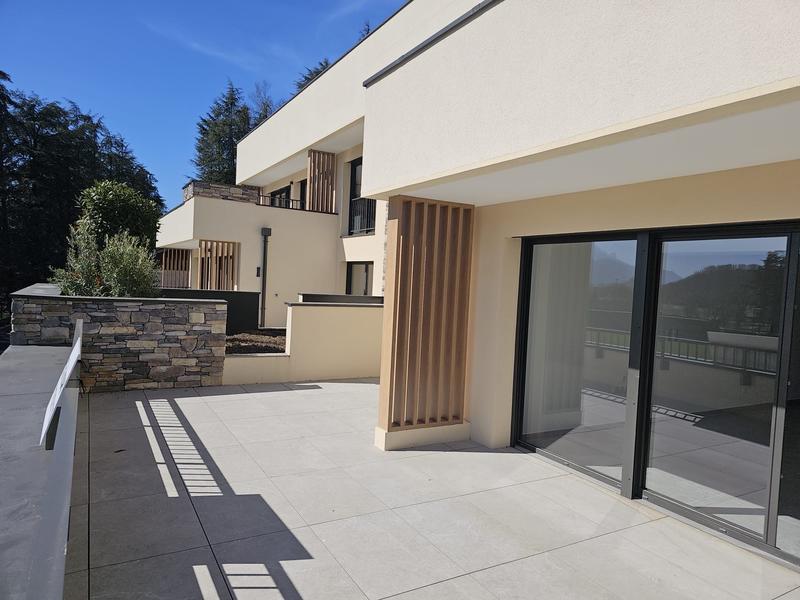 Appartement - 115 m² - 5 pièces