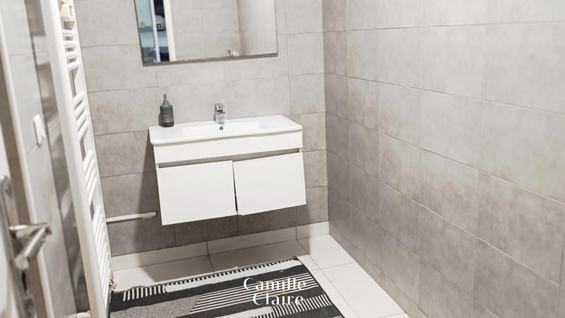 Maison - 234 m² - 6 pièces