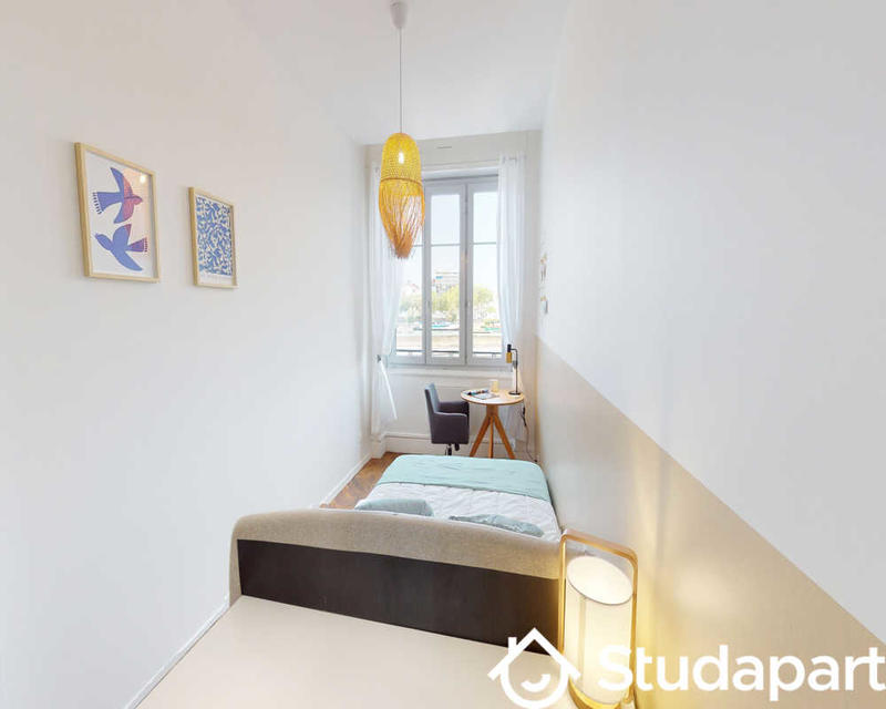 Chambre - 43 m² - 1 pièce