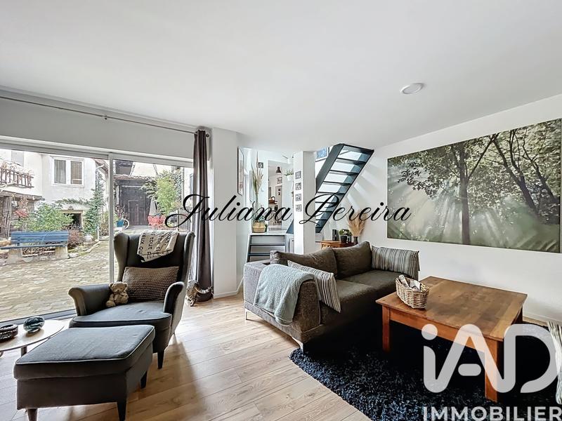 Maison - 189 m² - 9 pièces