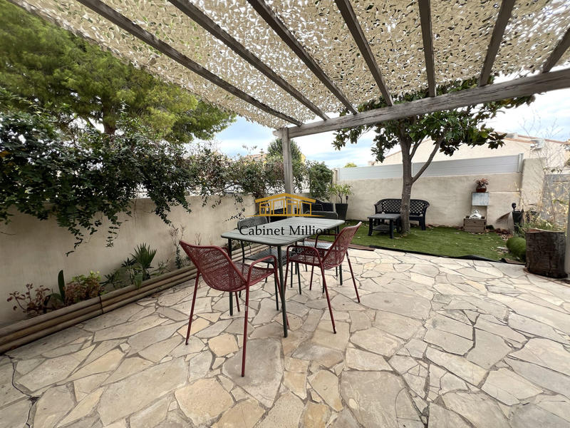 Maison - 98 m² - 4 pièces