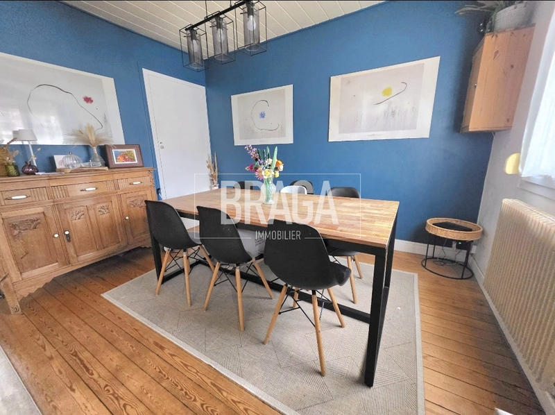 Maison - 110 m² - 7 pièces