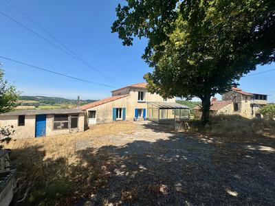 Maison - 139 m² - 5 pièces