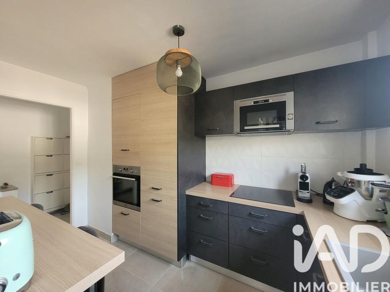 Appartement - 83 m² - 4 pièces