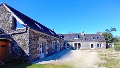 Maison - 200 m² - 5 pièces