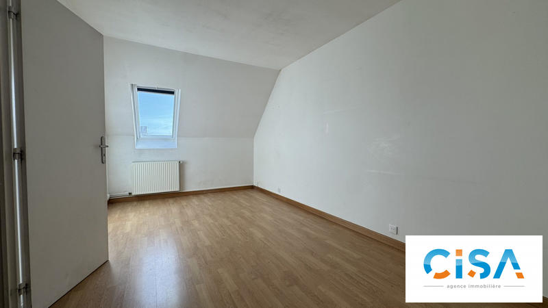 Maison traditionnelle - 125 m² - 6 pièces