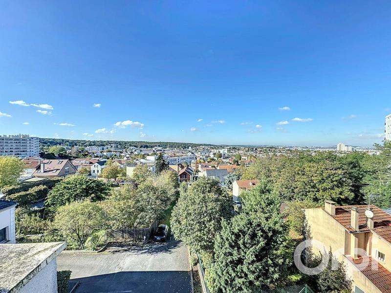 Duplex - 124 m² - 5 pièces