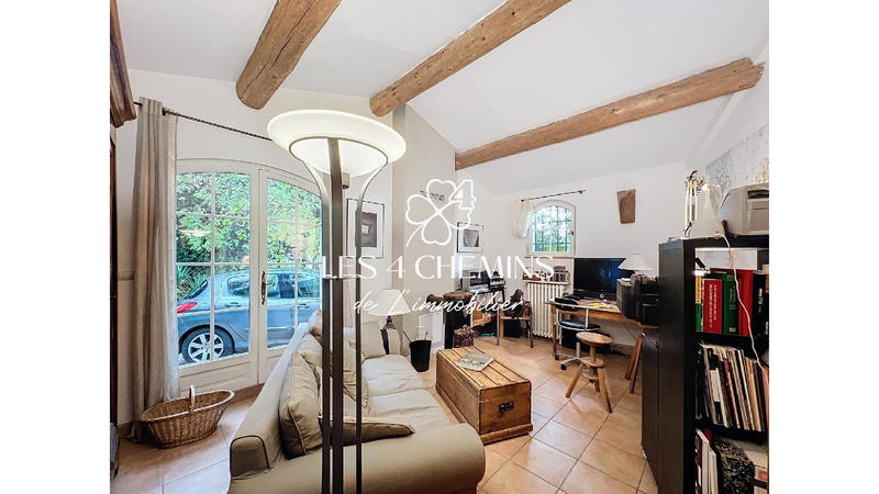 Maison - 185 m² - 7 pièces