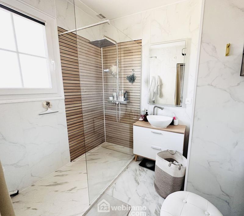 Maison de ville - 110 m² - 6 pièces