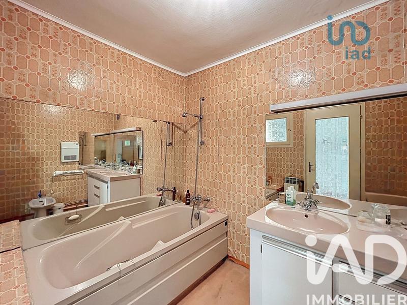 Maison - 190 m² - 5 pièces