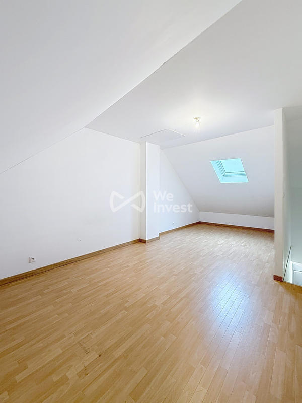 Maison - 80 m² - 4 pièces