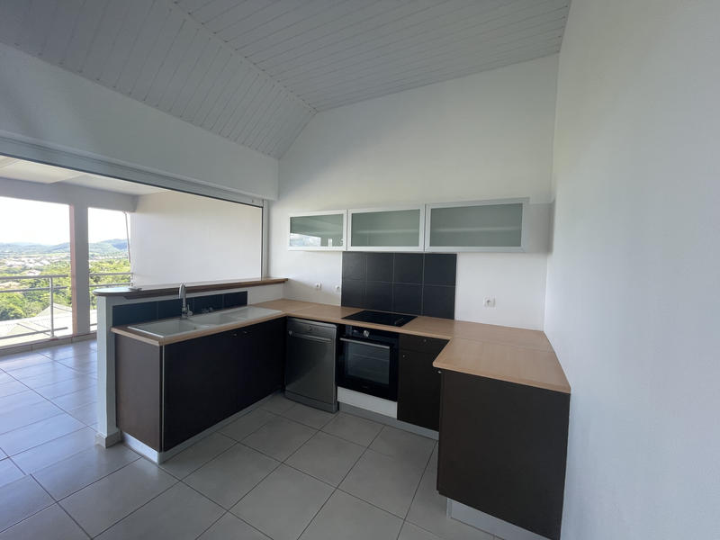 Appartement - 81 m² - 4 pièces