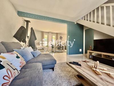 Maison - 126 m² - 5 pièces