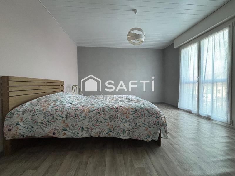 Maison - 96 m² - 6 pièces