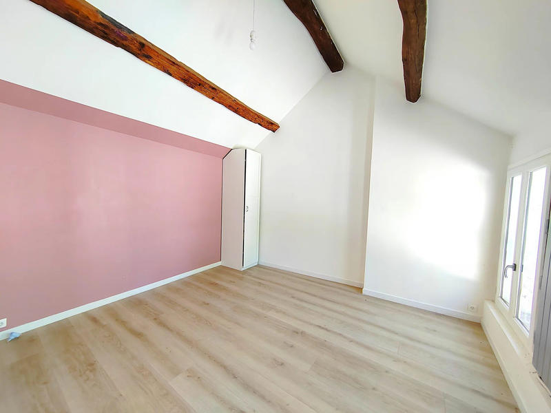 Maison - 167 m² - 8 pièces