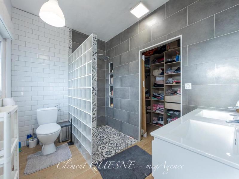 Maison - 161 m² - 5 pièces