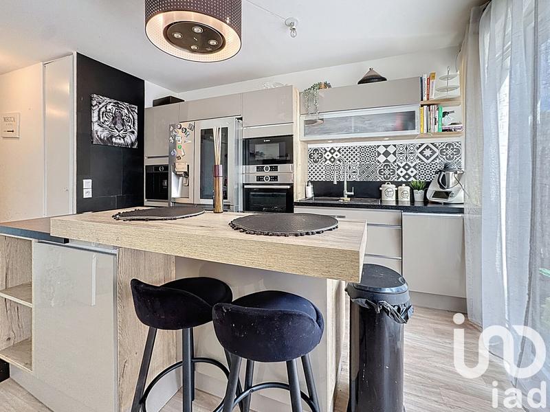 Appartement - 79 m² - 4 pièces