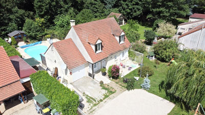 Maison - 100 m² - 5 pièces