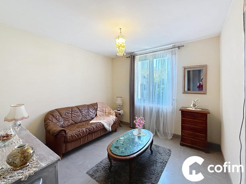 Maison - 88 m² - 5 pièces