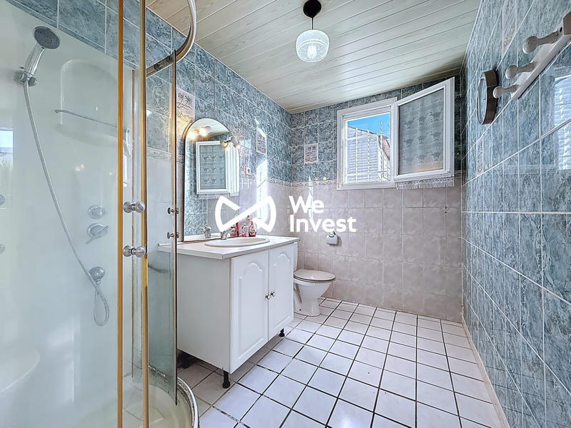 Maison - 161 m² - 8 pièces