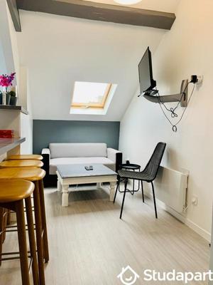 Chambre - 12 m² - 1 pièce