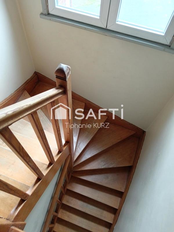 Maison - 189 m² - 8 pièces