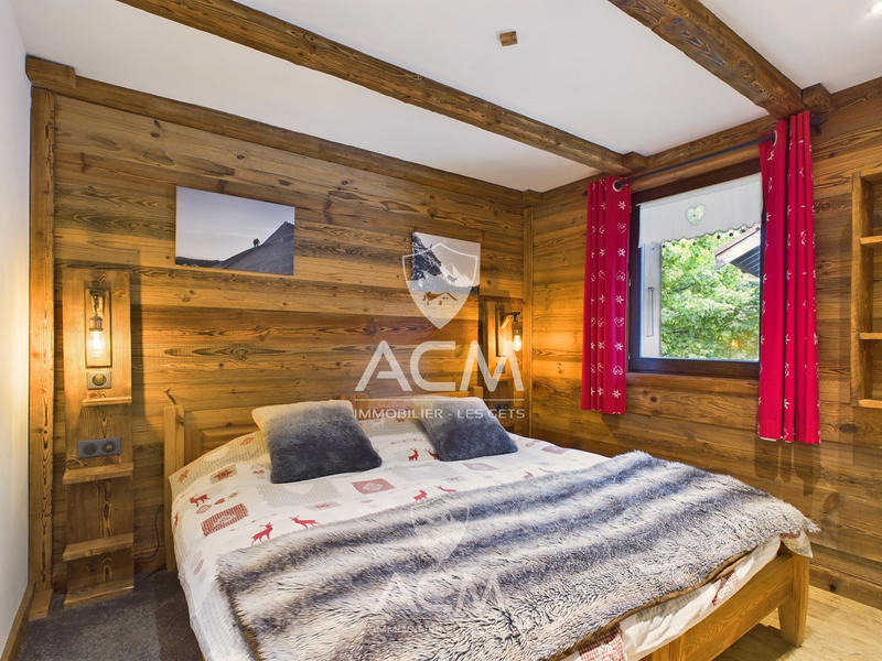 Châlet - 310 m² - 14 pièces