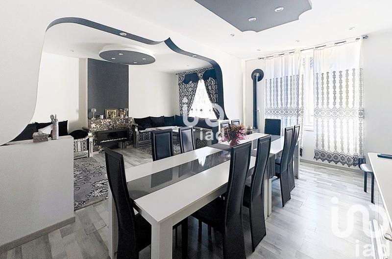 Duplex - 170 m² - 8 pièces