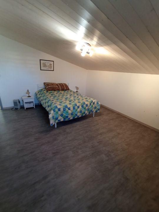 Maison - 200 m² - 7 pièces