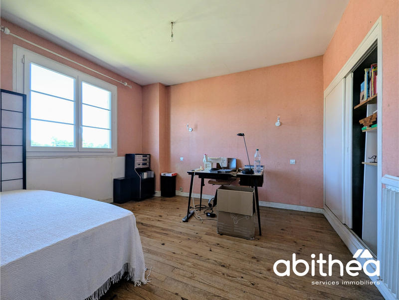 Maison - 104 m² - 6 pièces