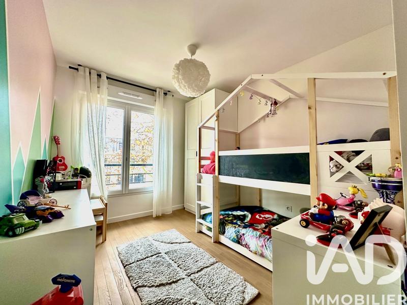 Appartement - 90 m² - 4 pièces