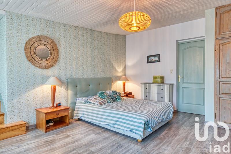 Maison - 190 m² - 5 pièces