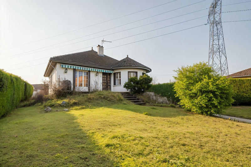 Maison - 180 m² - 5 pièces