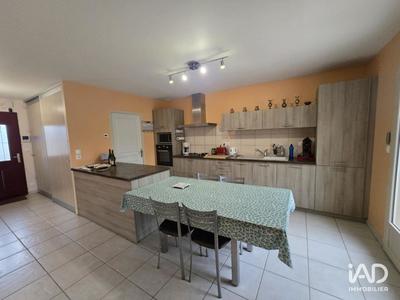 Maison - 121 m² - 4 pièces