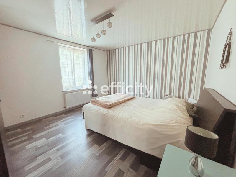 Maison - 111 m² - 5 pièces