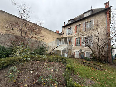 Maison - 144 m² - 6 pièces