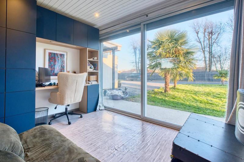 Pavillon - 135 m² - 6 pièces