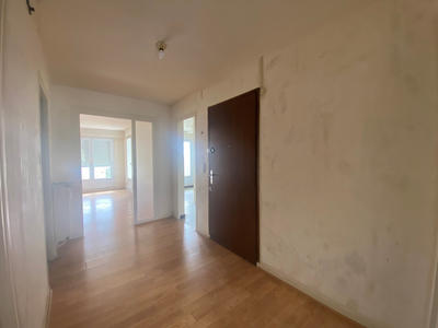 Appartement - 76 m² - 4 pièces
