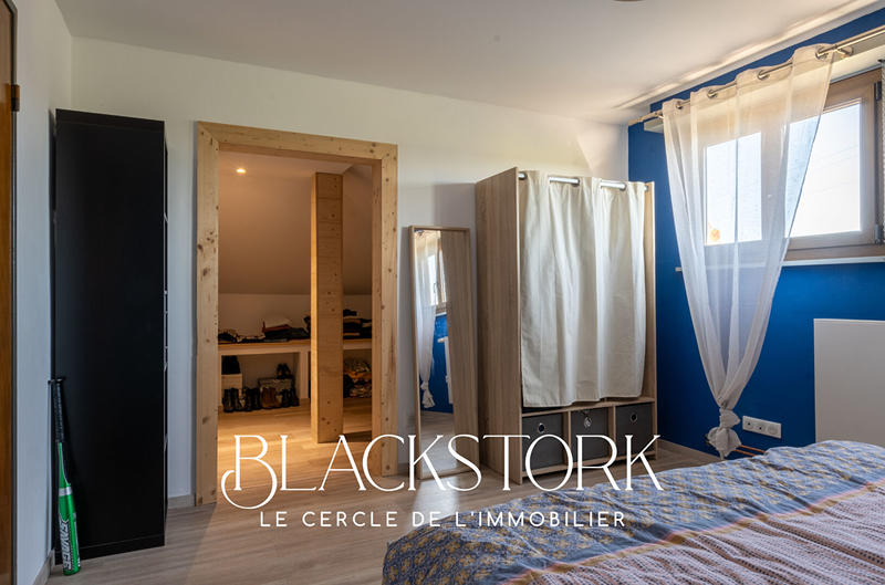 Maison - 180 m² - 6 pièces