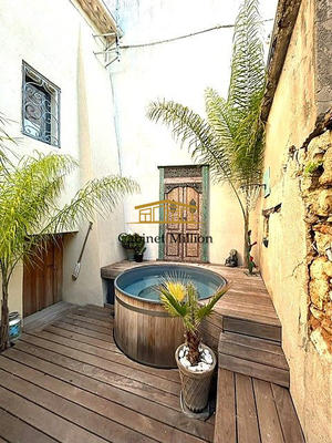 Maison - 169 m² - 7 pièces