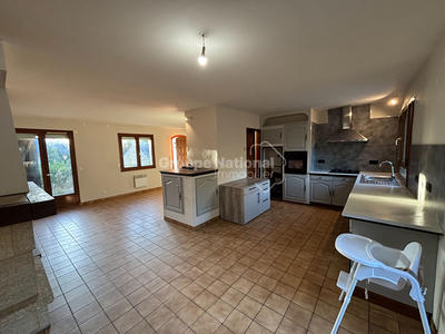 Maison - 86 m² - 6 pièces