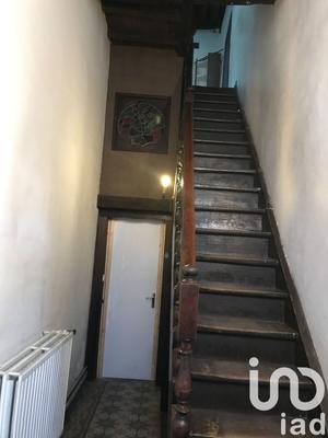 Maison - 225 m² - 7 pièces