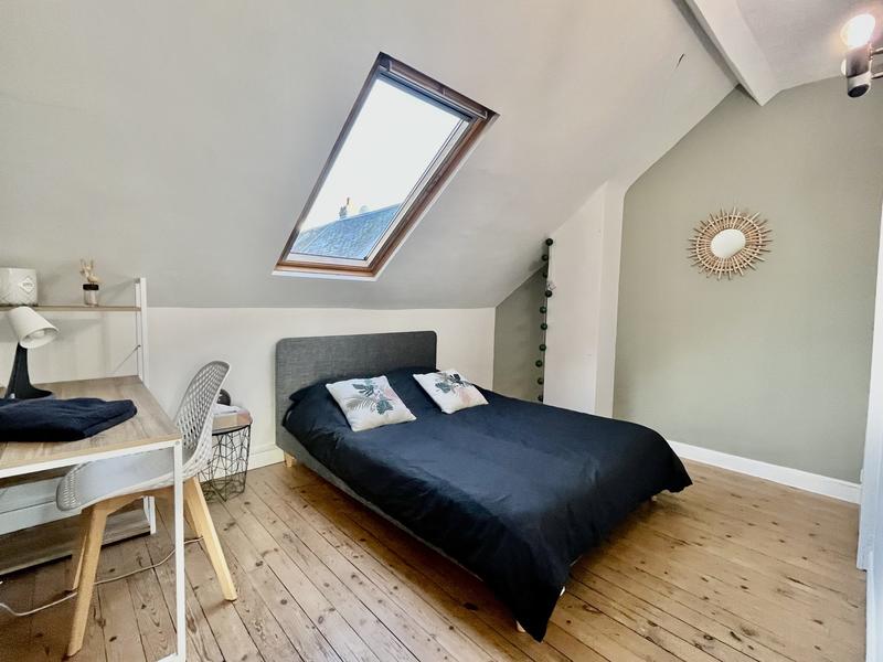 Maison - 81 m² - 5 pièces