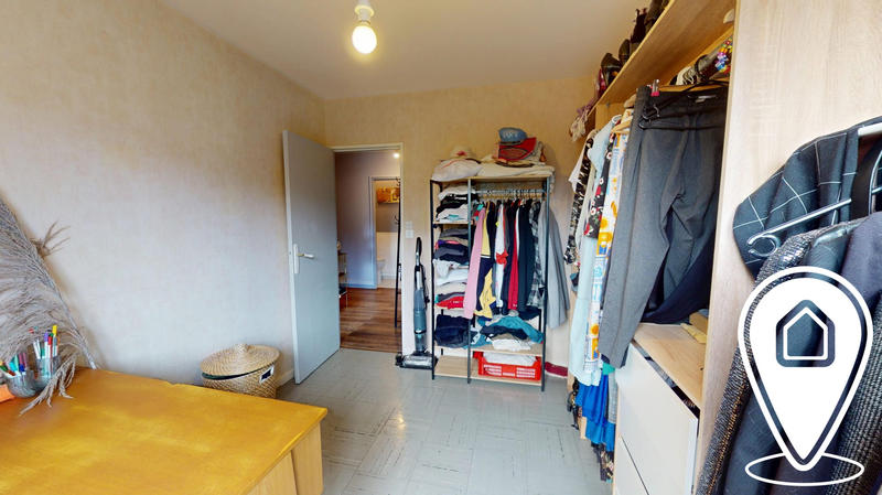 Appartement - 94 m² - 5 pièces