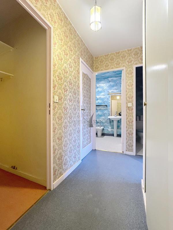 Appartement - 75 m² - 3 pièces