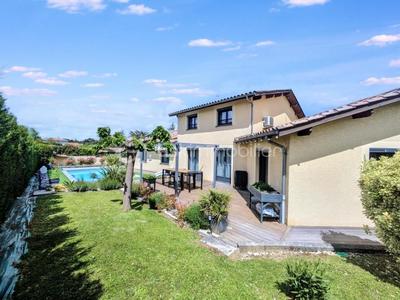 Maison d'architecte - 226 m² - 7 pièces