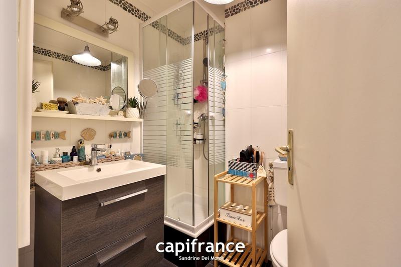 Maison - 157 m² - 8 pièces